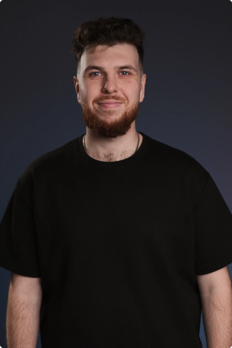 Преподаватель Руслан Майков